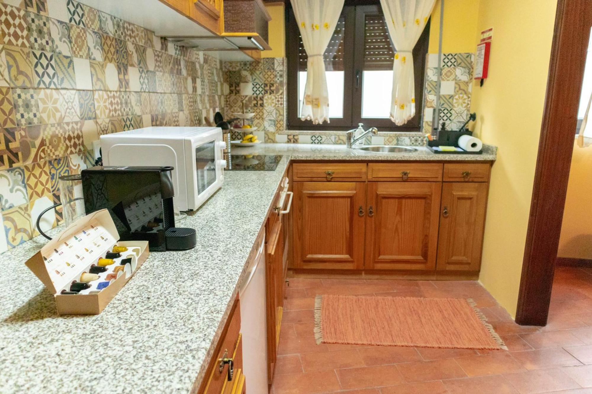 Casa Angulosa Ковильян Экстерьер фото