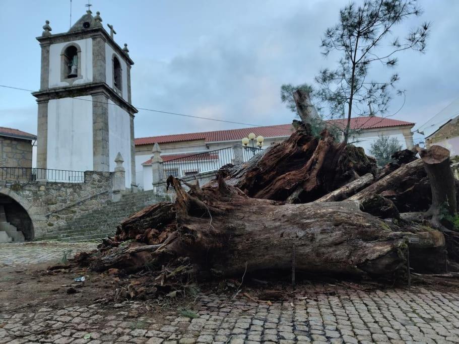 Casa Angulosa Ковильян Экстерьер фото